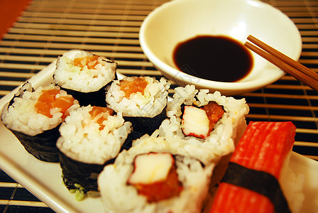 寿司蔬菜胡椒木头图片