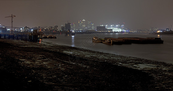 夜间全景区码头图片