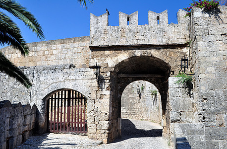 希腊罗得斯中世纪堡垒建造旅行地标城堡防御城市图片