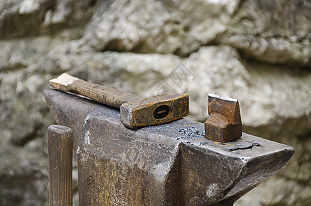 铁匠工具手工马蹄精神职业工匠锤子金属作坊工作工人图片