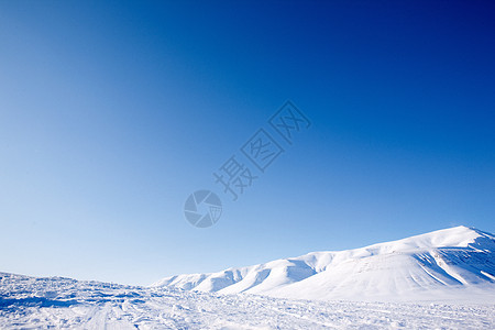 冬季风景旅行冻结荒野旅游蓝色图片