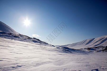 北冬季兰地气候环境荒野蓝色风景地形旅游场景图片