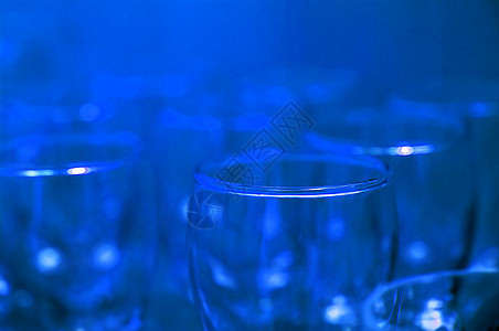 玻璃镜圆形厨房酒吧水晶蓝色物品图片