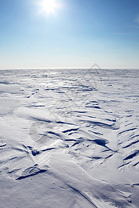 巴伦冬季景观环境荒野地形旅游白色场景蓝色风景气候图片