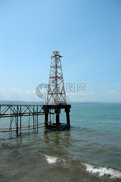 海滩灯塔旅行海岸海景旅游麻痹假期晴天热带地平线风景图片