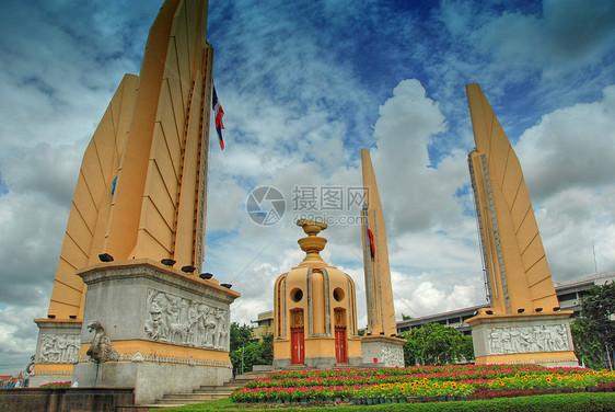 泰国曼谷天空地方建筑风格寺庙建筑学建筑文化结构雕像金子图片