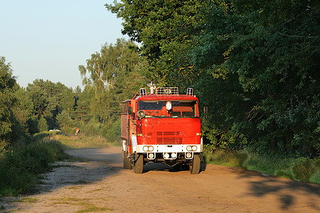 红消防机图片