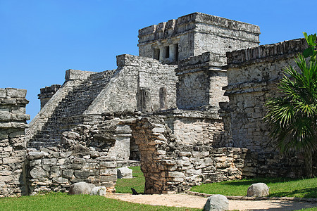 墨西哥图卢姆的玛雅废墟游客旅行建筑考古学旅游建造文化历史考古历史性图片