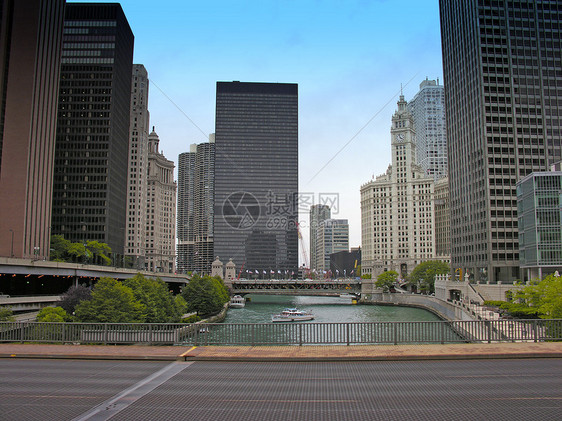 芝加哥之景公园建筑建筑物天空支撑办公室足球场地反射商业图片