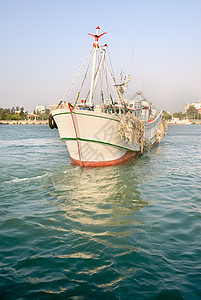 航帆风景海浪渡船海洋海港车辆导航环境码头航程图片