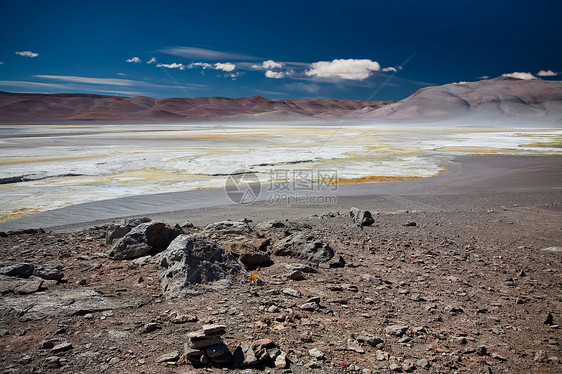 智利盐湖蓝色池塘荒野沼泽火山旅行旅游天空孤独寂寞图片