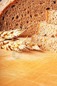 面包硬皮营养早餐饥饿食物玉米午餐生活小麦粮食图片