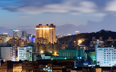 台北美丽的夜景景观场景天际戏剧性街道地标市中心摩天大楼建筑公寓图片