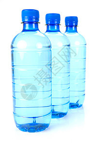 瓶装水瓶子回收塑料白色液体环境图片