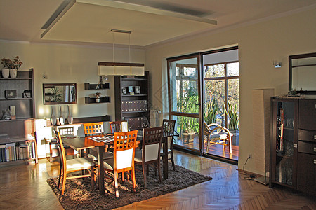现代生活沙龙房间布置放松客厅阳台安排夹层背景图片