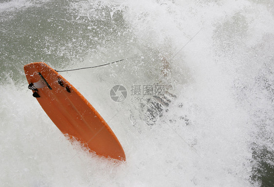 冲浪器风险海滩海浪男人行动管子破岸运动员木板海洋图片