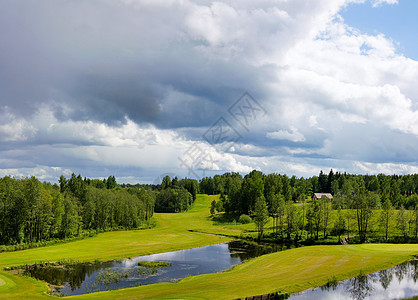 春季风景 高尔夫球场图片