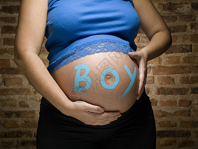 是个男孩 Its a boy母亲儿子女士女性白色水平女孩父母妈妈怀孕图片