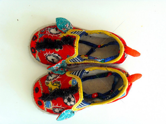 猪头鞋繁体红色手工业传统农村孩子们童鞋手工图片