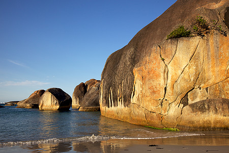 大象岩石海滩天空支撑海洋海岸线水池石头风景海景海岸图片