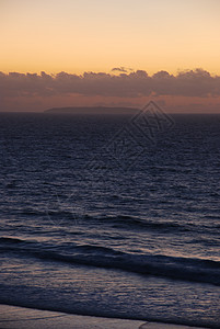 葡萄牙的多彩日落反射海景地平线风景热带海洋海滩海岸线橙子天气图片