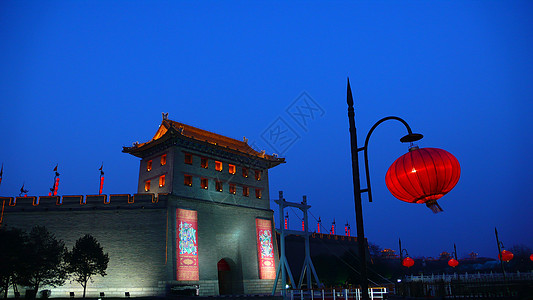 西安中国的夜幕场景天空历史蓝色旅游景观建筑学风景历史性观光图片