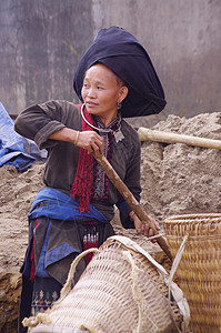 黑道族女性图片