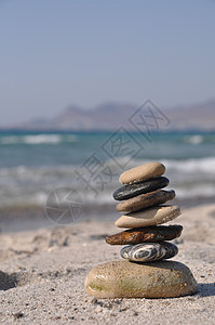 孔洞堆叠冥想石头海滩海岸鹅卵石岩石禅意治疗平衡海滨图片