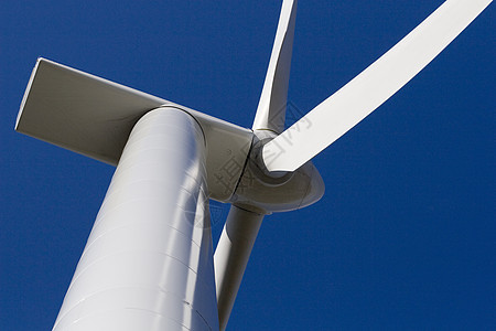 蓝天上的风车生态翅膀活力旋转绿色力量技术全球涡轮环境图片
