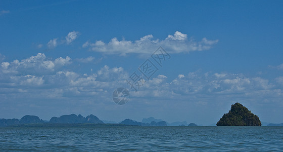 张恩加海洋石灰石爬坡顶峰蓝色小岛旅游岩石侵蚀假期图片
