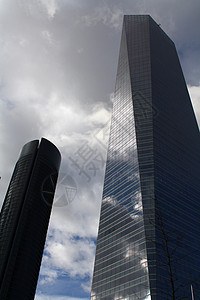 玻璃塔镜像外观办公楼阳光未来派蓝色住宅小区金融公寓城市图片