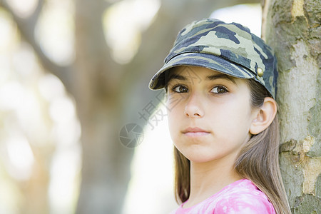 特温女孩的肖像童年沉思寂寞少年女性帽子青年水平个性孩子图片