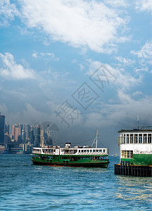 香港维多利亚港渡渡轮摩天大楼海洋建筑学海岸地标渡船渠道运输旅游血管图片