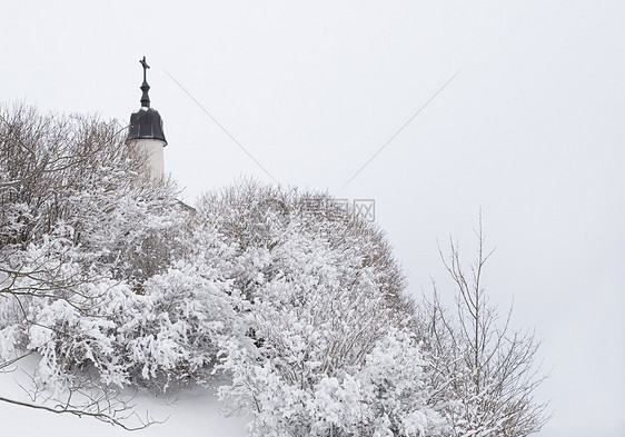 冬季教堂天气圆顶下雪冬景场景风景建筑爬坡建筑学宗教图片