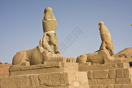 塞布阿寺庙牧师旅行金字塔方尖碑浮雕宗教雕塑游客彩画艺术图片