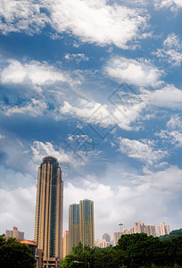 现代高楼公寓触摸天空房子风景景观住宅大厦建造建筑学财产住房市中心图片