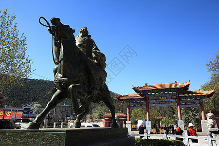 建筑 中国式建筑哀柏风景蓝天旅行战马雕塑公园石狮子图片