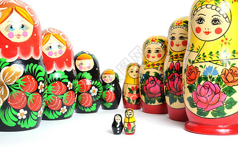 白色的俄罗斯洋娃娃家庭纪念品头巾娃娃套娃孩子母亲女孩们塑像木头图片