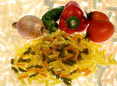 意大利面红色文化饮食营养胡椒午餐厨房蔬菜洋葱食物图片