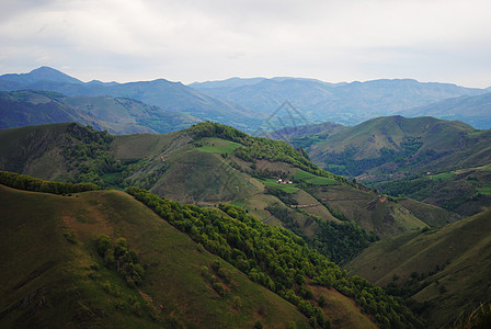 绿色青山旅游旅行愤怒游客远足风景地区山脉景点登山图片