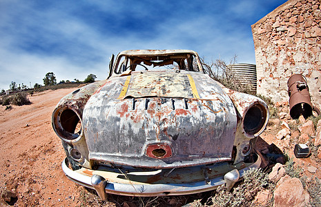沙漠中的旧车古董废墟汽车图片