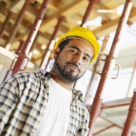 建筑业工人正方形建筑工人帽子防护成年人衣服职业体力劳动者管道建设者图片