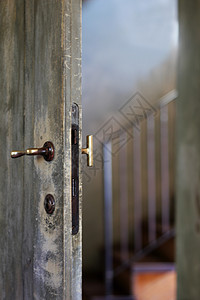 开放门出口房间建筑学入口楼梯房子乡村自由锁孔图片