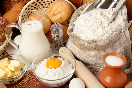 面包 面粉 牛奶 黄油 鸡蛋外科测量谷物小麦食物面团烹饪芝麻玻璃厨房图片