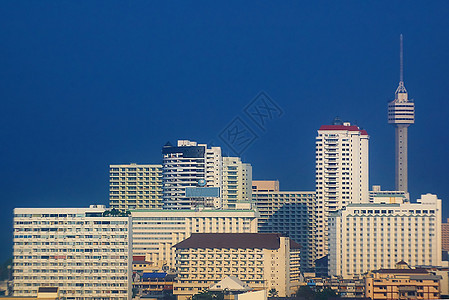塔楼和摩天大楼旅馆湖泊蓝色海景热带假期城市建筑学游客天空图片