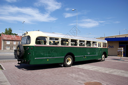 旧巴士速度运动商业旅行汽车空白技术运输乘客轮子图片