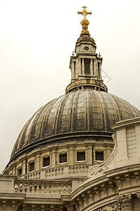 伦敦圣保罗宗教首都圆顶尖顶建筑学旅行天空大教堂崇拜教会图片