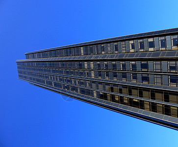 天空压台蓝色蓝天建筑城市生活苹果摩天大楼背景图片