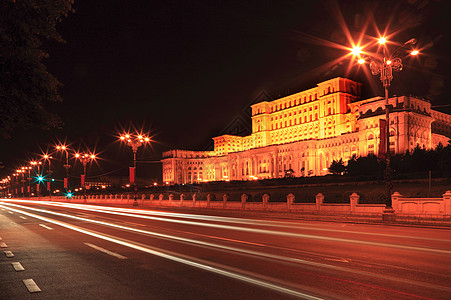 夜间交通人民汽车建筑学小径城市照明运动旅行议会建筑图片