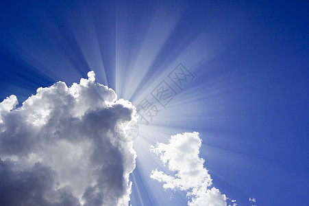 美丽的蓝色天空射线宗教棕褐色阳光紫外线靛青气象镜片力量日光图片